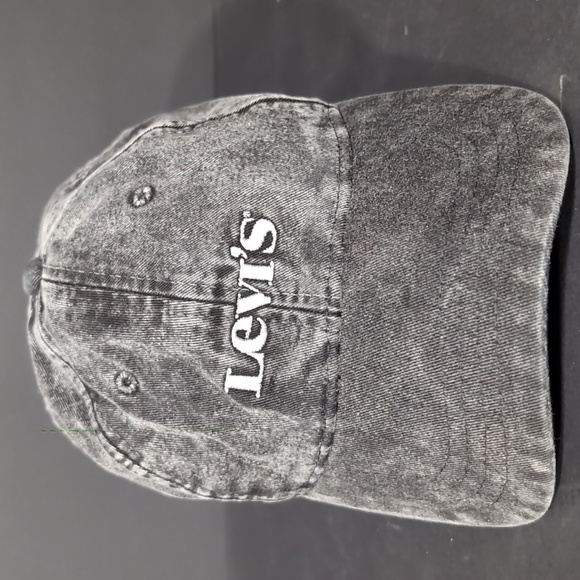 Levi's Strauss & Co ,Two Horse Brand Women's Black Acid Wash Denim Cap. - Picture 2 of 7